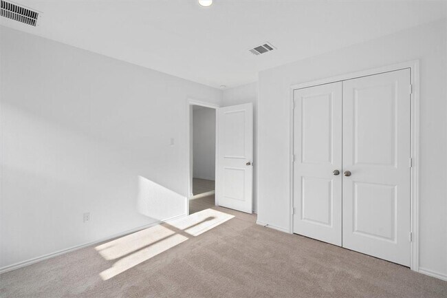 Building Photo - 138 Arbordale St