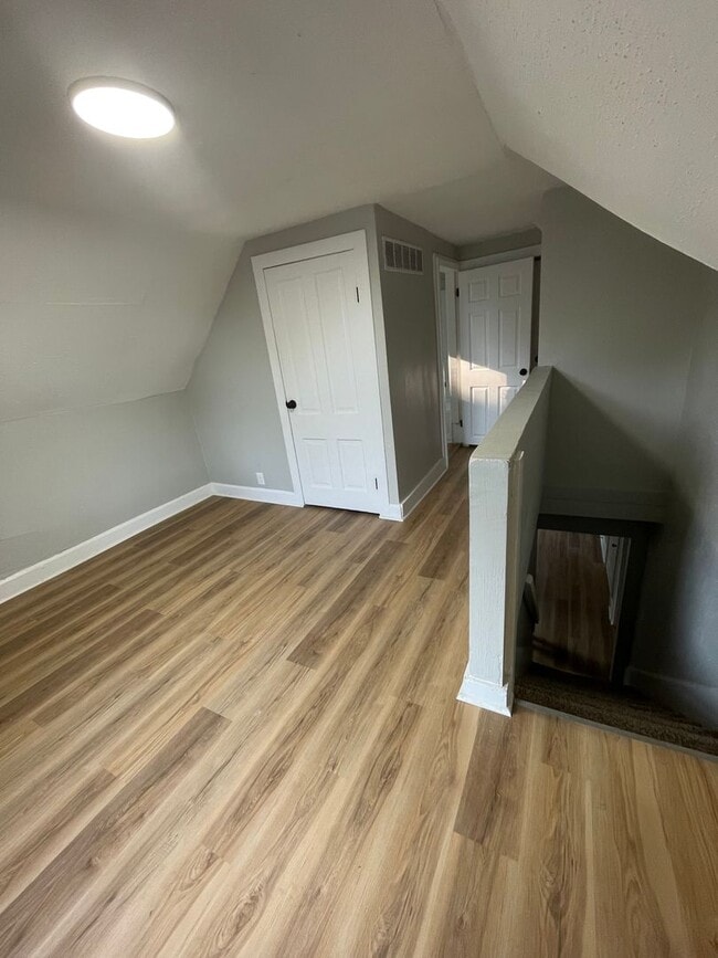 Building Photo - Butler Tarkington -  3 bedroom home