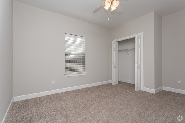 2 BR, 2 BA - 1076 SF - Magnolia Landing