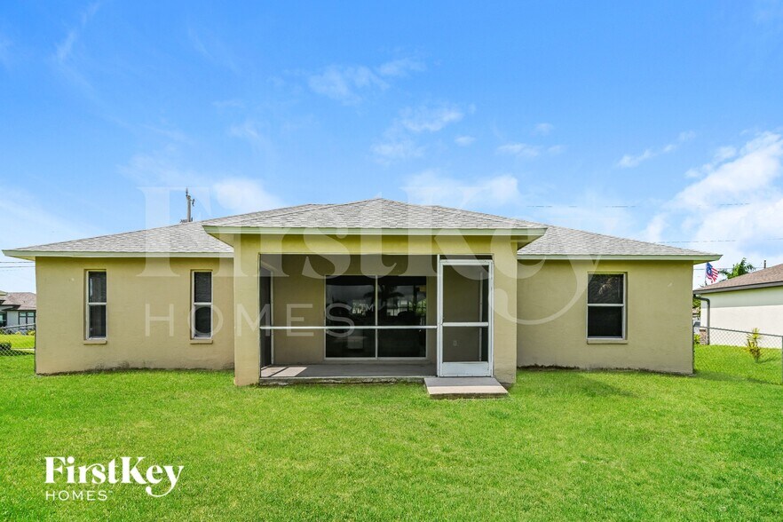 Building Photo - 2513 SW 31st St