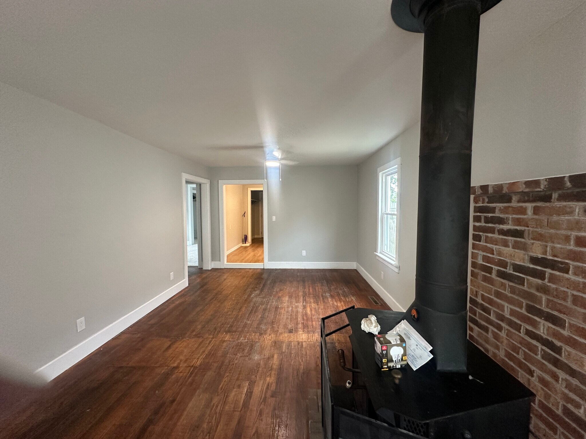 Dining / Living Area - 410 Abney St