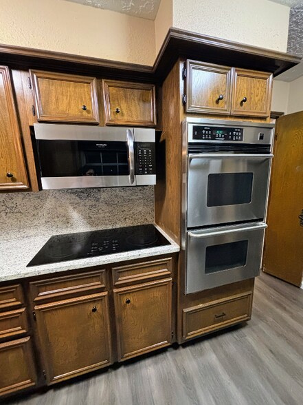 Building Photo - 714 Whitecap Dr