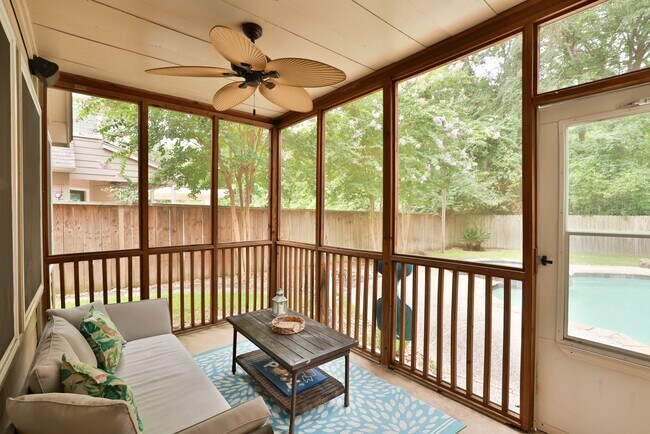 Building Photo - 47 E Greywing Cir