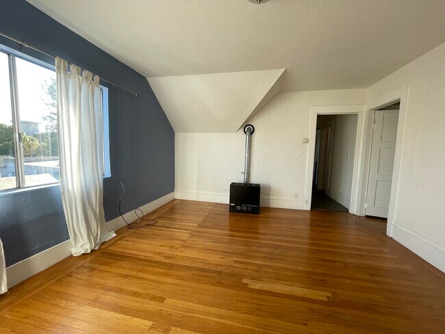 Living Room - 1230 Burnett St