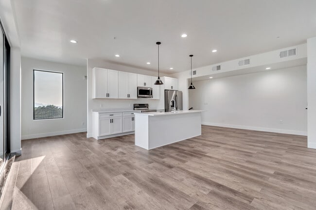 Building Photo - Shred Ready Homes