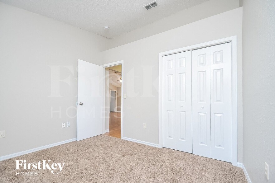 Building Photo - 6593 Shepherd Oaks Pass