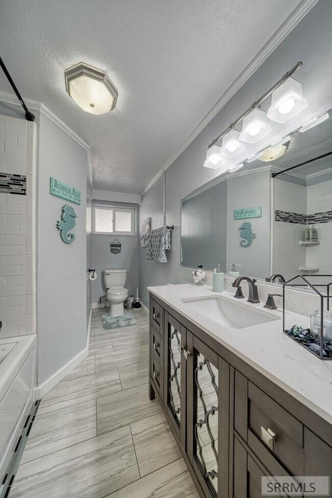 Building Photo - 947 Cassia Ave