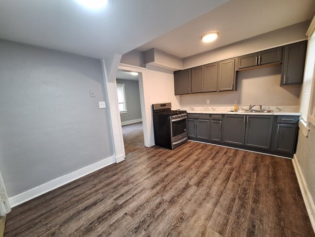 Building Photo - Welcome Home!