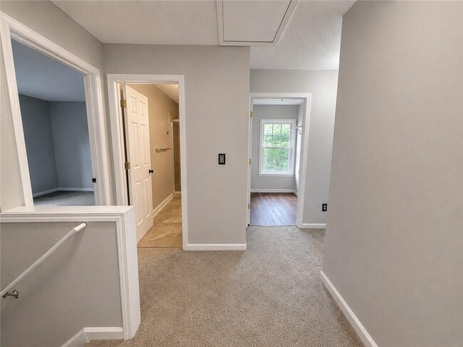 Building Photo - 535 Arncliffe Ct