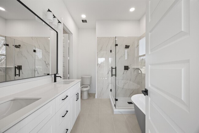 Building Photo - 615 Lettie St