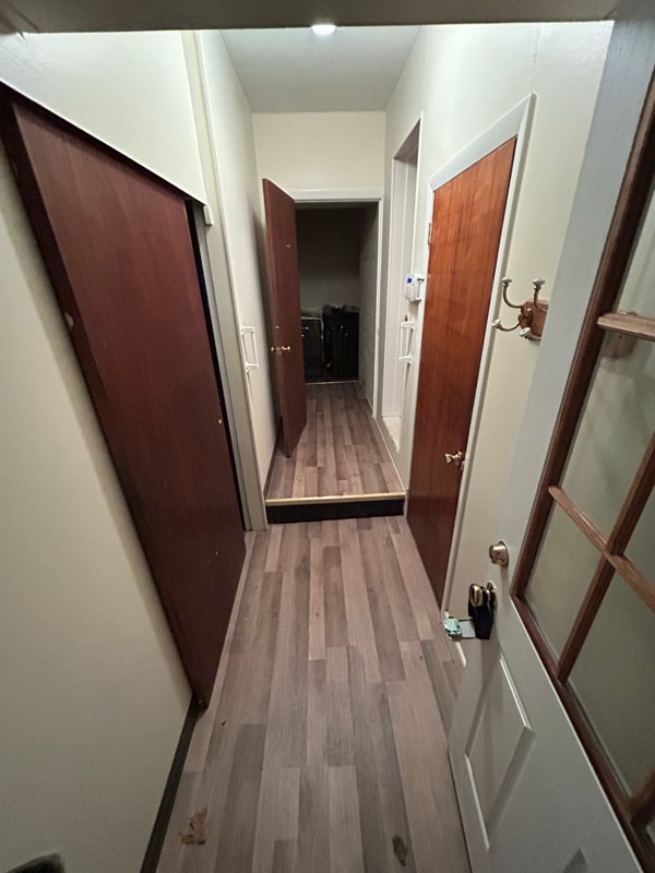 Building Photo - 5 Pine St