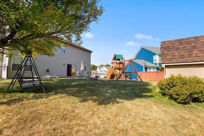 Building Photo - 7913 Meadow Bend Ln