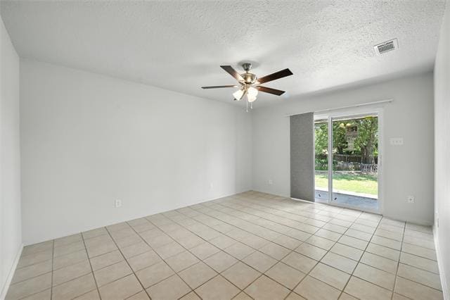 Building Photo - 8832 Sandcastle Ct