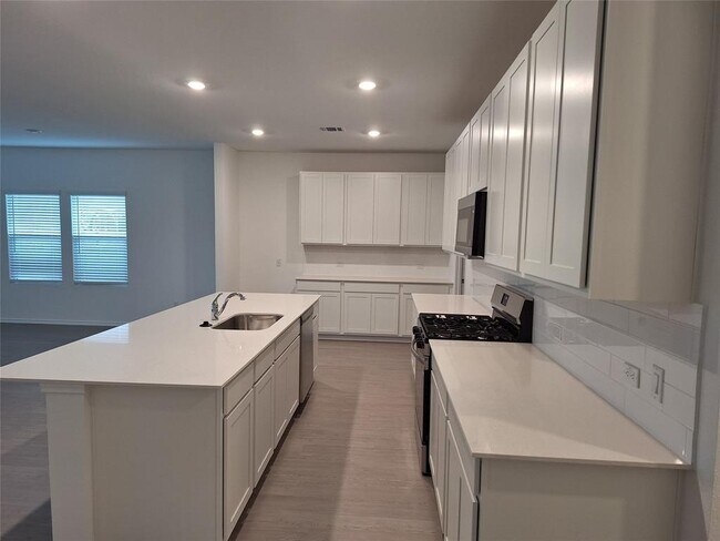 Building Photo - 18001 Prairie Falcon Wy
