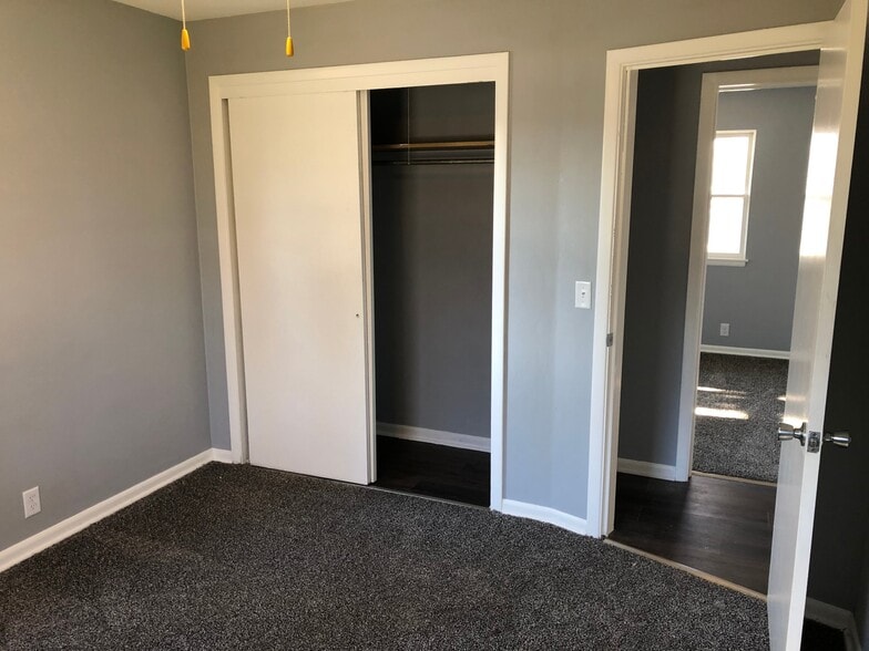 Building Photo - 243 Orchard Ct