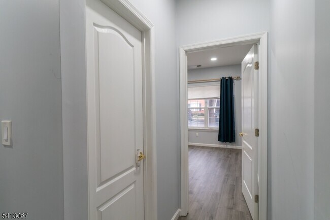 Building Photo - 514 Coppola Dr