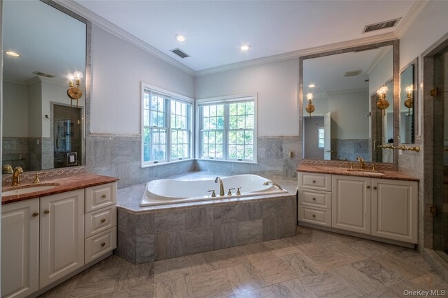 Building Photo - 177 Puritan Dr