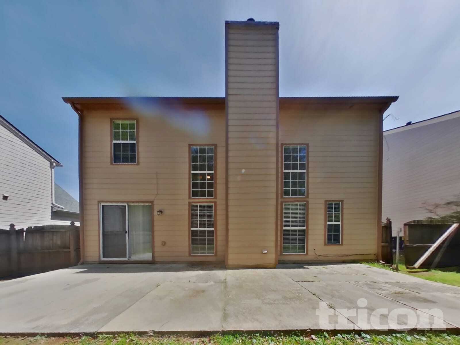 Building Photo - 411 Yarrow Way