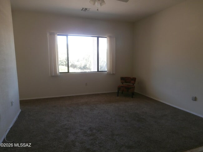 Building Photo - 948 W Ashworth Rd