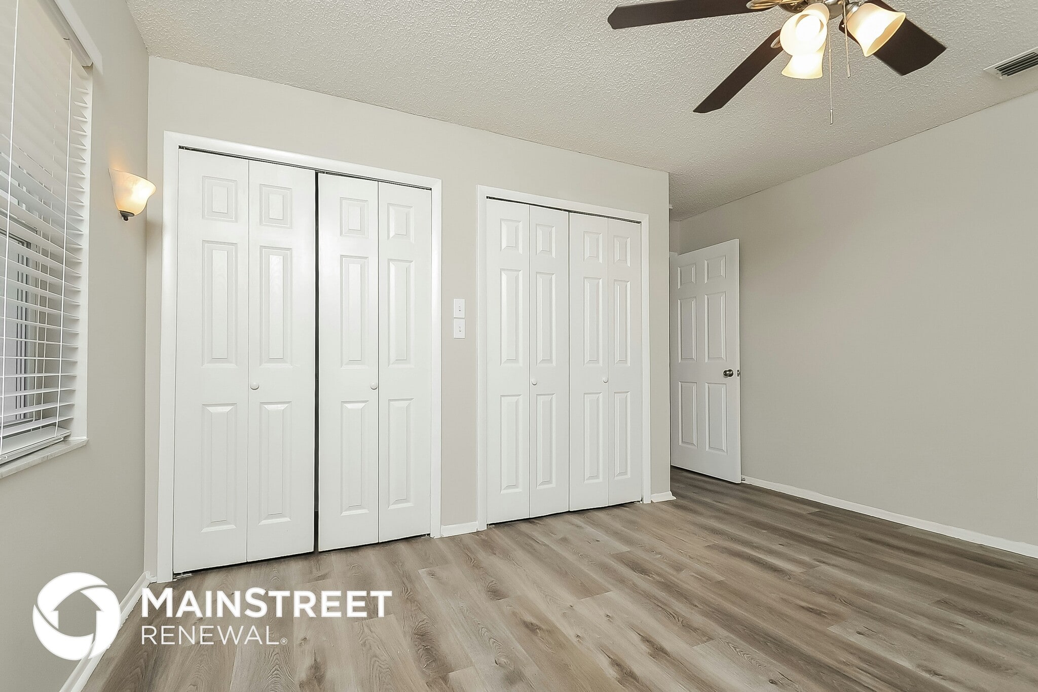 Building Photo - 808 Pebblewood Dr