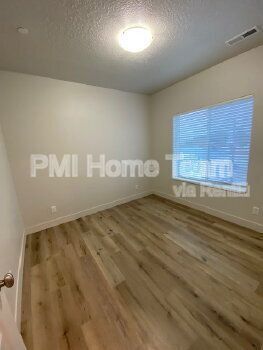 Building Photo - 2874 Kiesel Ave