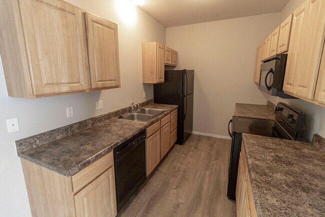 Building Photo - 1643 Citadel Dr