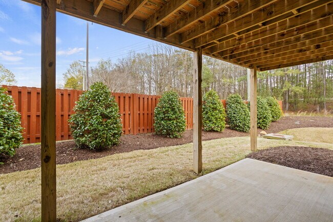 Building Photo - 117 Eagle Wood Dr