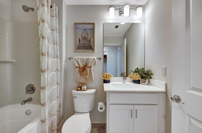 Building Photo - 608 Waters Edge Ln