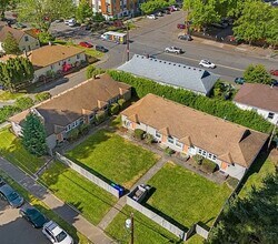 Building Photo - $500 Move-In Bonus – Modern One Bedroom in Overlook