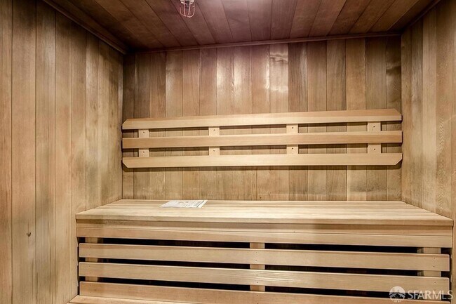 Building Photo - 201 Harrison St