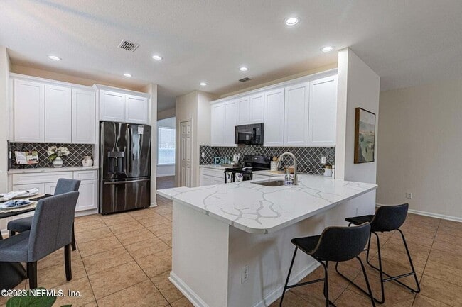 Building Photo - 654 Sweet Orange Terrace