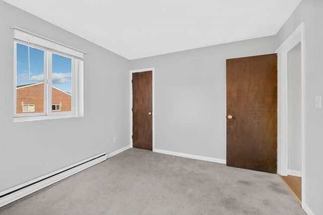 Building Photo - 133 Winthrop St