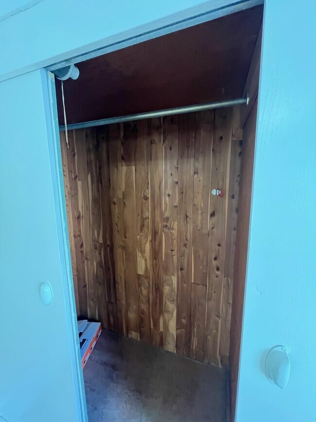 Building Photo - 9 Monte Vista Ave