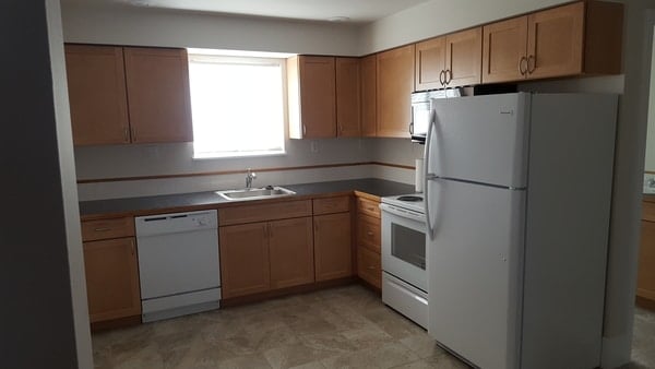 Primary Photo - 1109 W Plum St
