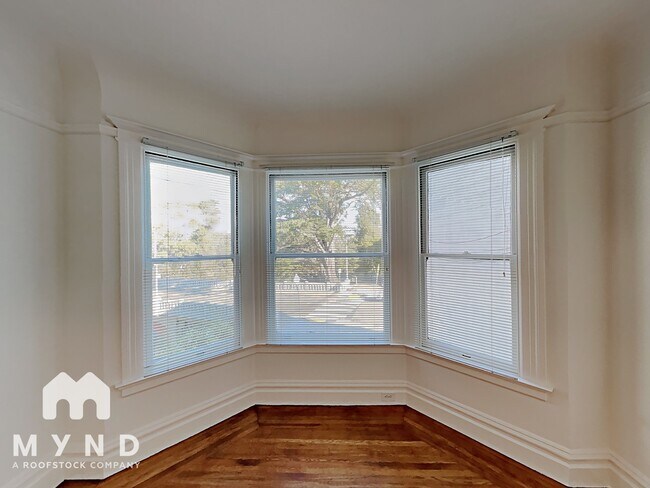 Building Photo - 22 Highland Ave