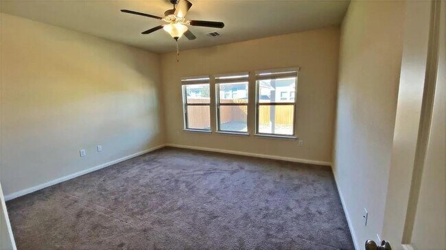 Building Photo - 14000 Cantata Ln