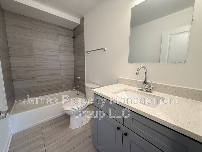 Building Photo - 831 Mcintosh Ct
