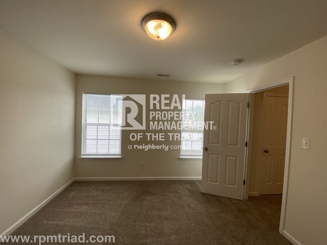 Building Photo - 4539 Deighton Ct