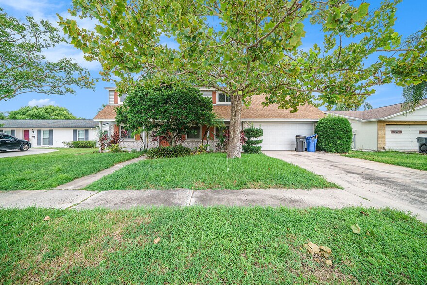 Primary Photo - 4711 Travertine Dr