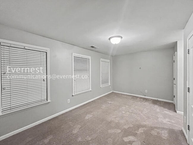 Building Photo - 1153 Smith St SW