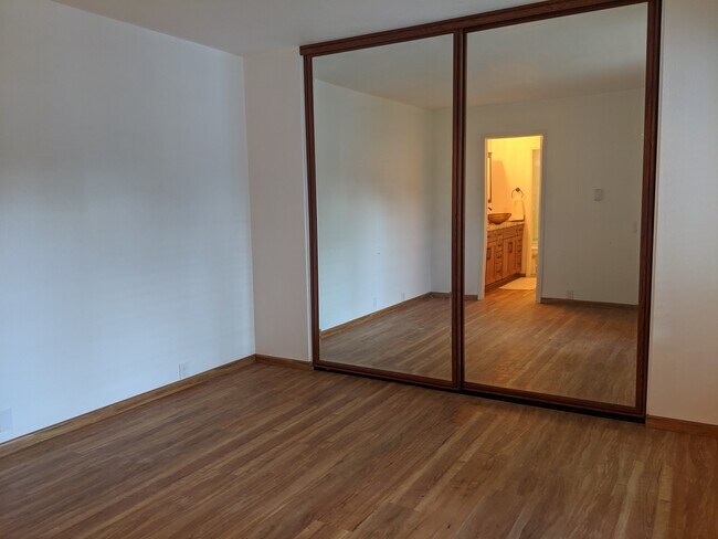 Building Photo - 9570 Easter Way