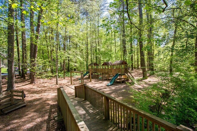 Building Photo - Contemporary East Cobb Home in Pope School...