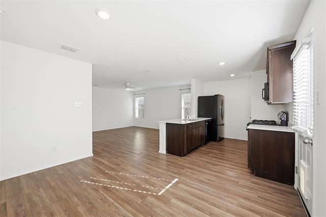 Building Photo - 1527 Deerchase Dr