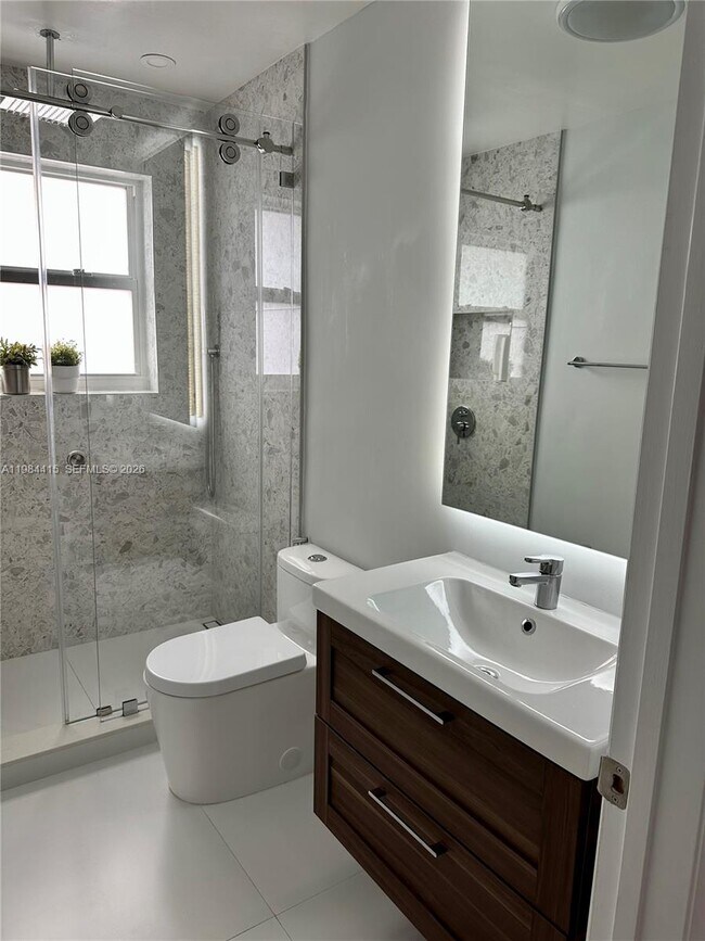 Building Photo - 9060 SW 215th Terrace