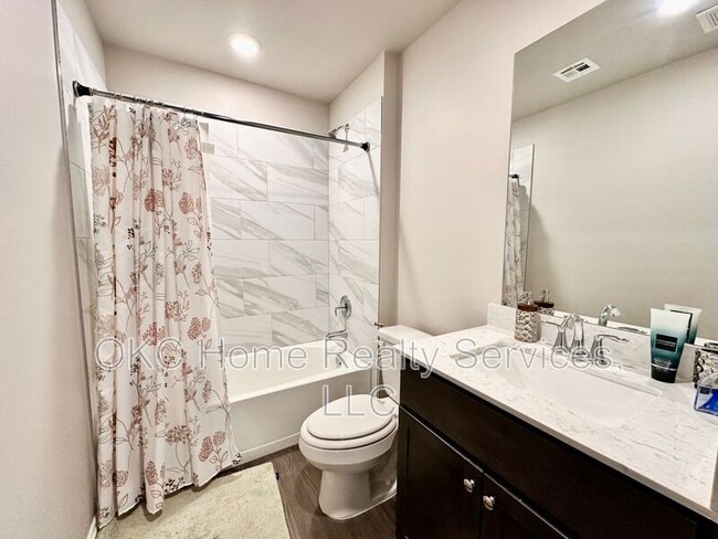 Building Photo - 10341 NW 26th St