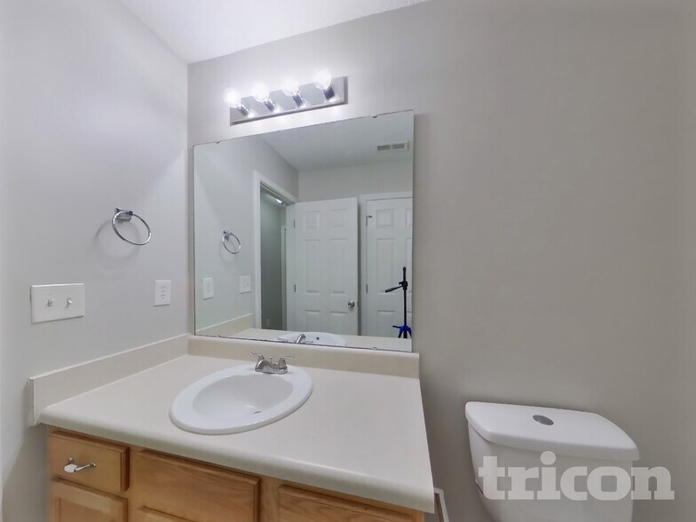 Building Photo - 3097 Teton Dr