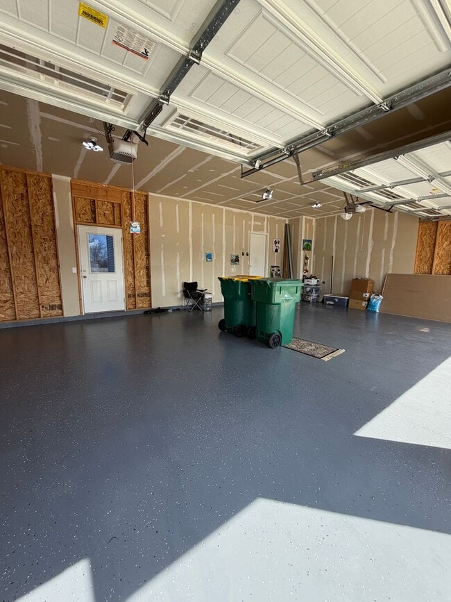 Building Photo - 1204 Yeats Ct