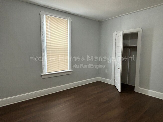 Building Photo - 332 N Arsenal Ave