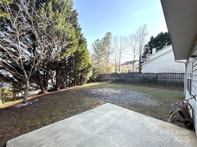 Building Photo - 3415 Cole Mill Rd