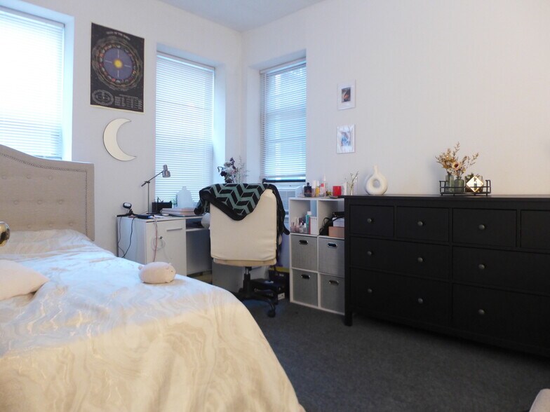 Building Photo - 32 Cunard St